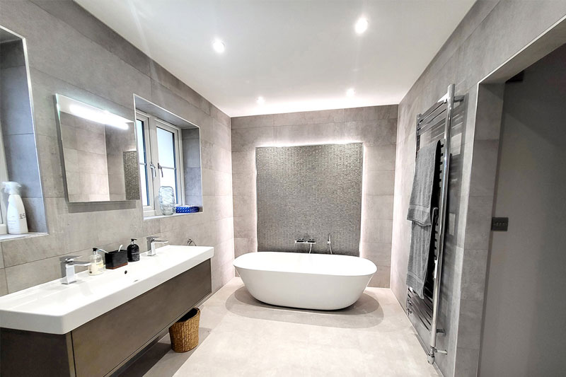 En-suite bathroom in Canford Cliffs Property Refurbishment